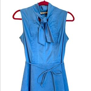 Gorgeous Vintage tie bow dress